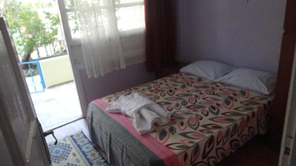 Eysan Pansiyon Akçay Chambre photo